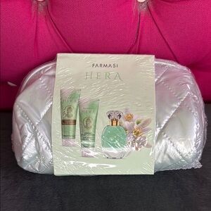 Farmasi Hera Bath & Body Set - Green and Silver